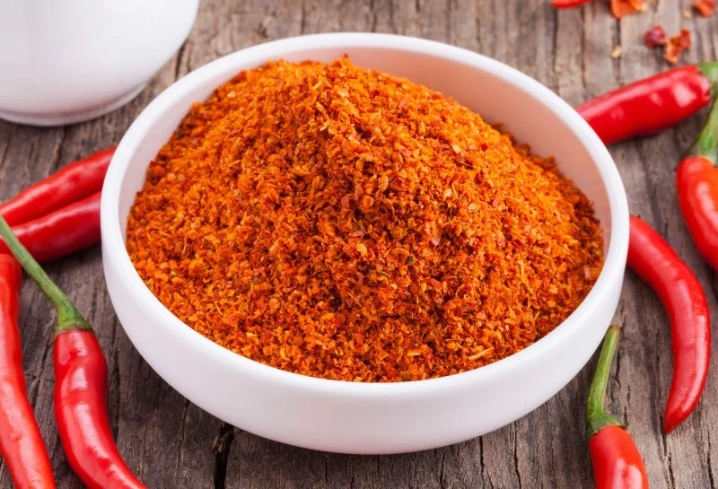 Cách diệt mối đất tại nhà bằng ớt bột